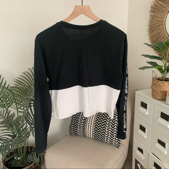 🪴$5/25🪴 Hollister Colorblock Black White Cropped Long Sleeve Shirt Top Medium - Picture 9 of 14